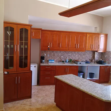 Theodore's Mansion Your Aristocratic Escape In Greece アパート