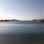 דירה Theodore's Mansion Your Aristocratic Escape In Greece Panteli