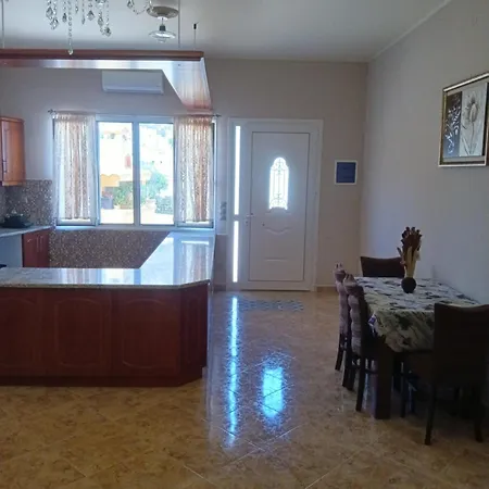 Theodore's Mansion Your Aristocratic Escape In Greece * Panteli