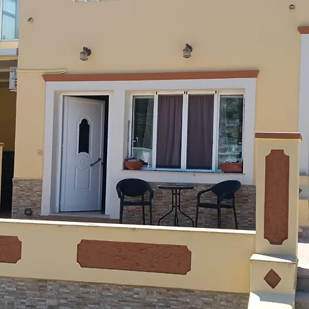 Apartament Theodore's Mansion Your Aristocratic Escape In Greece Panteli